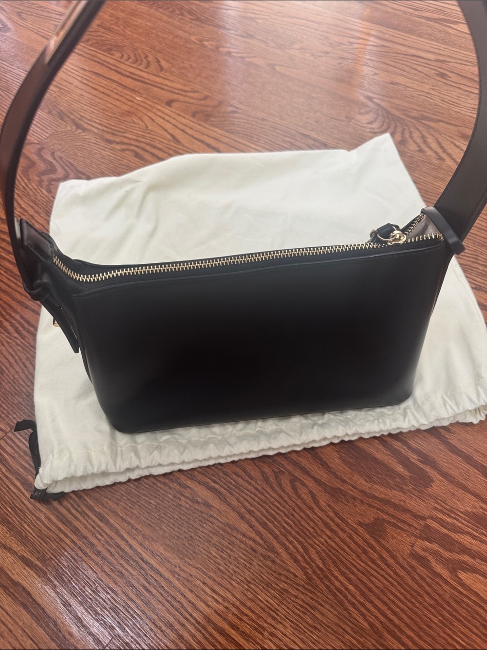 Black Leather Shoulder Bag with Gold Hardware - Picture 5 of 7